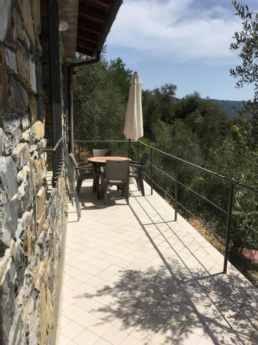 Sette - Villino Lorenzo Villa Viani ภายนอก รูปภาพ